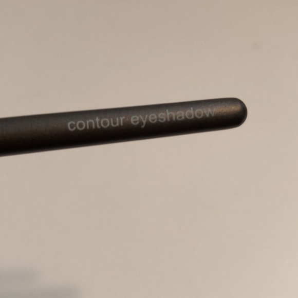 Vasanti Make Up Brushes - Picture 11 of 12